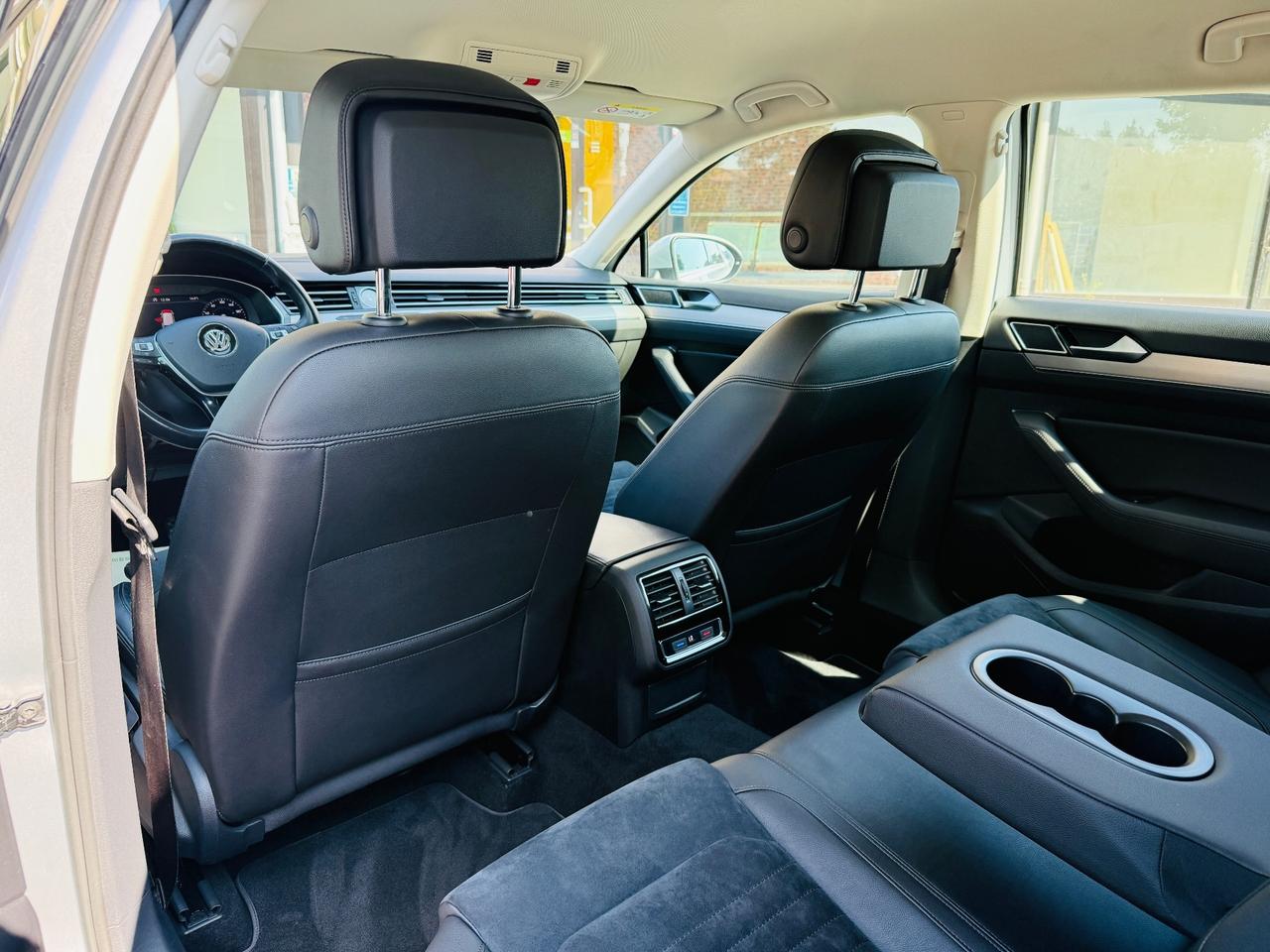 Volkswagen Passat Variant 2.0 TDI DSG Executive BlueMotion Tech.