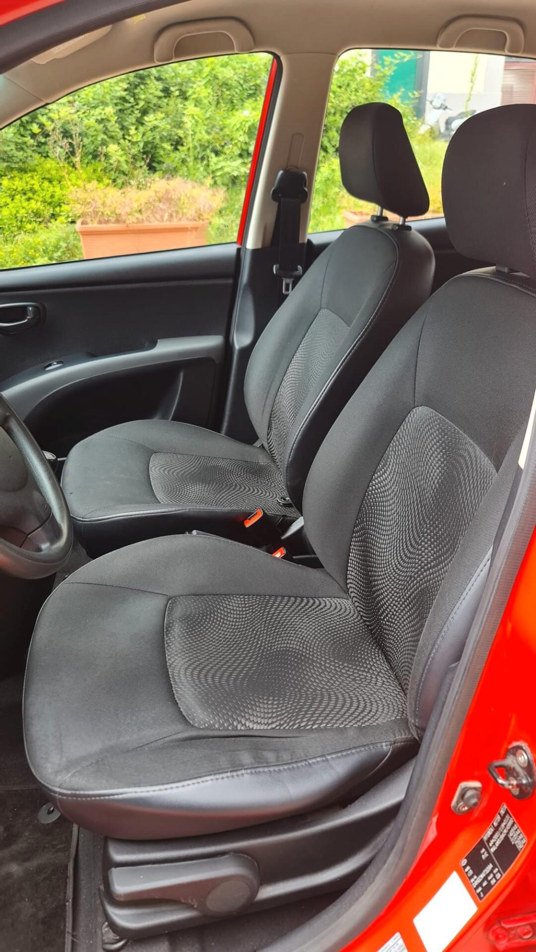 Hyundai i10 1.2 16V Sound Edition