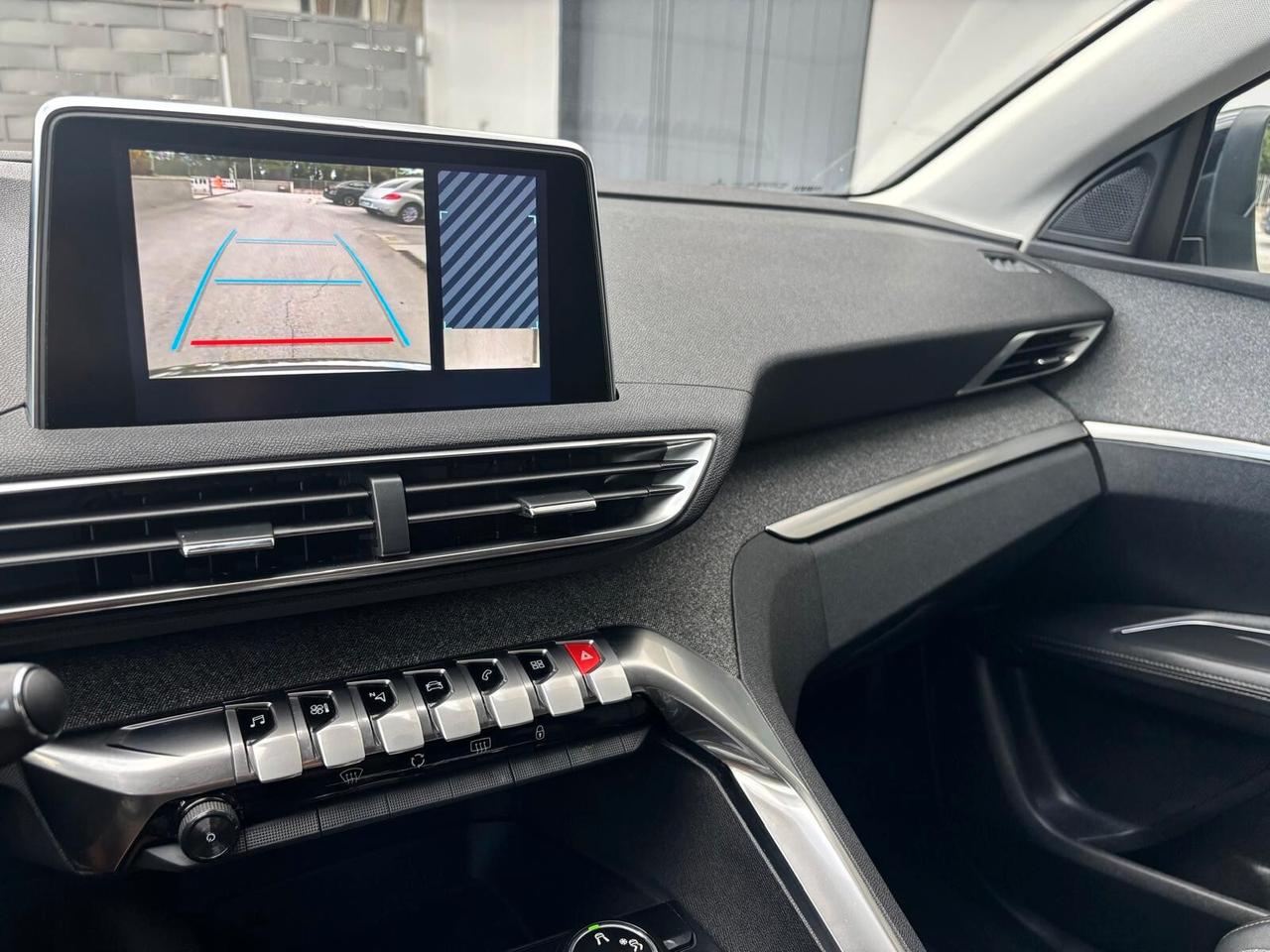 Peugeot 3008 ALLURE 1.2 PureTech 130CV - 2019