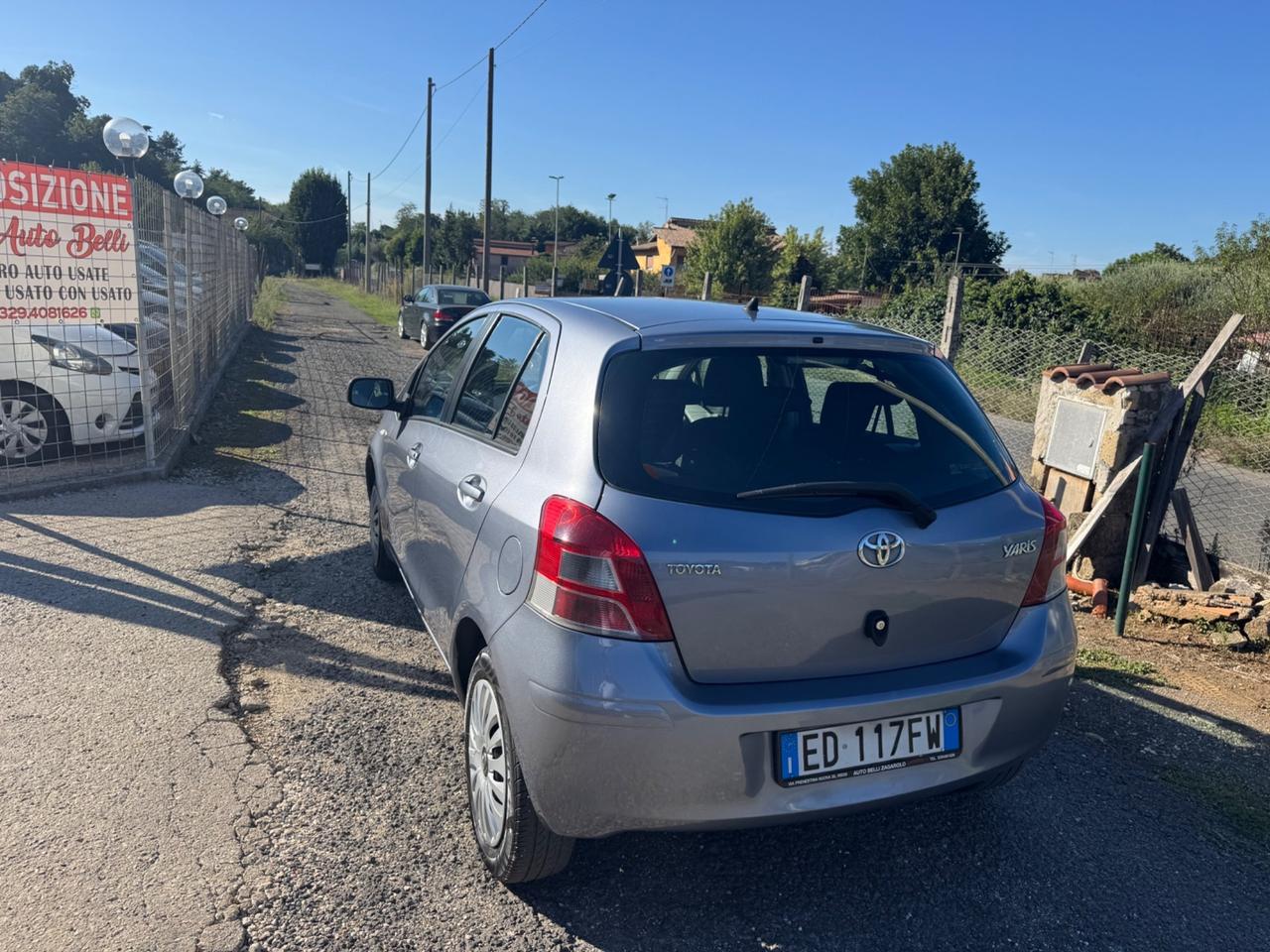 Toyota Yaris 1.0 5 porte NEOPATENTATI