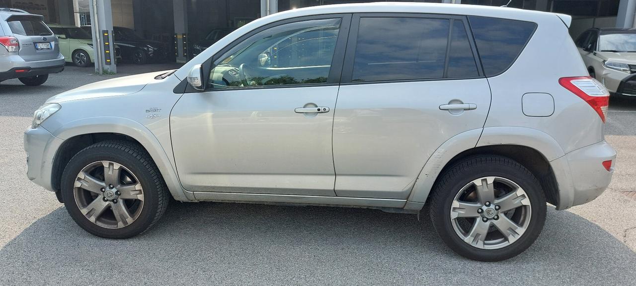 Toyota RAV 4 RAV4 Crossover 2.2 D-4D 150 CV DPF Luxury