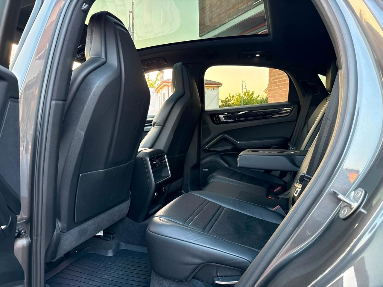 Porsche Cayenne Coupé S