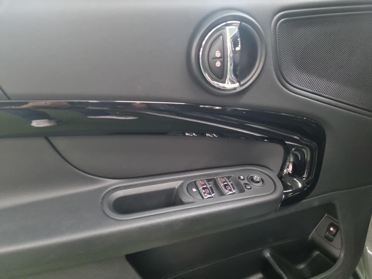 Mini 1.5 Cooper SE Business Countryman ALL4