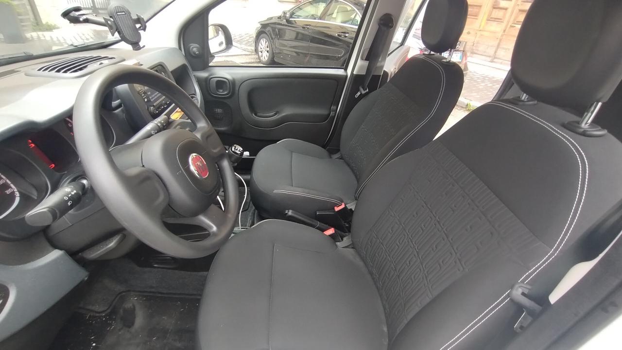 Fiat Panda 1.0 FireFly S&S Hybrid NEOPATENTATI