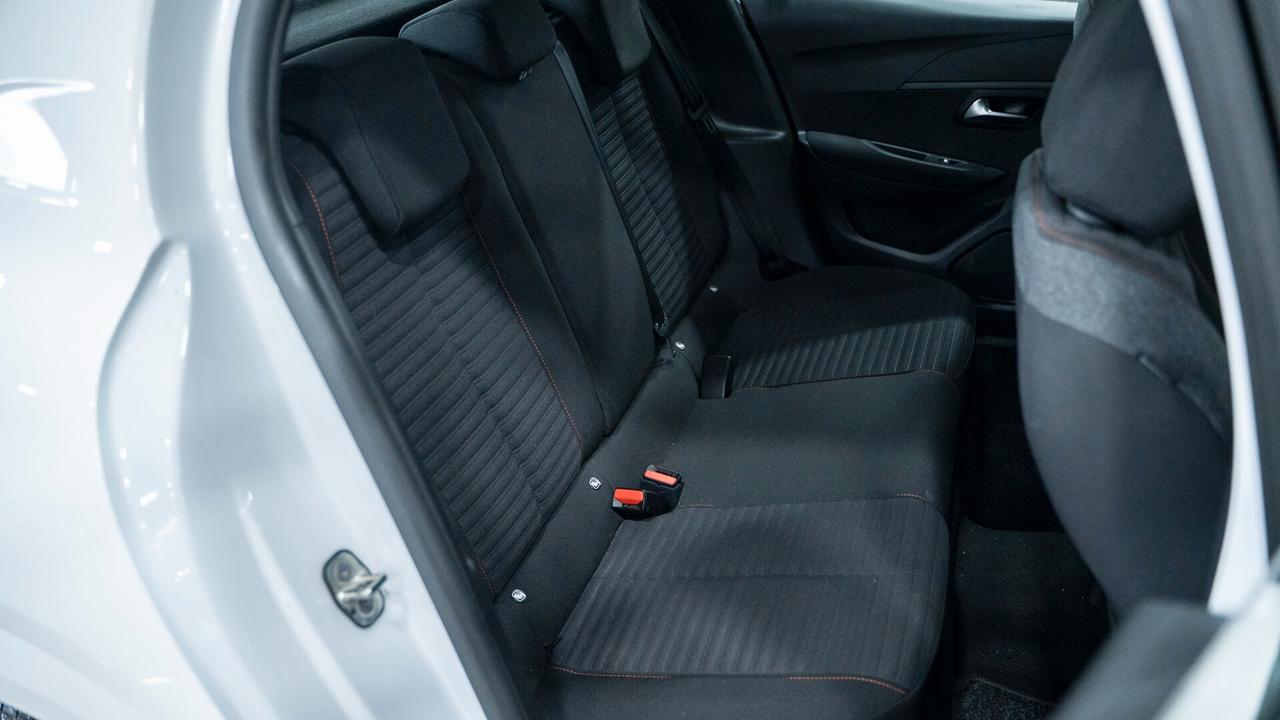 Peugeot 208 1.5 BLUEHDI ACTIVE PACK 100 CV CARPALY FULL OPTION