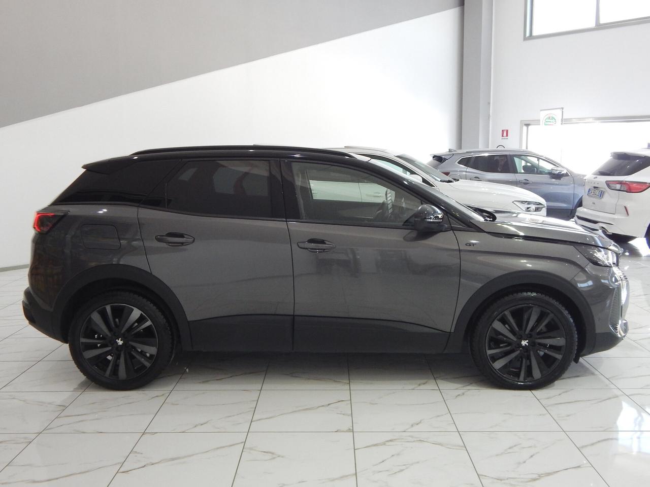 Peugeot 3008 1.5 bluehdi GT Pack EAT8 TETTO-NAVI-PELLE-LED-PARK
