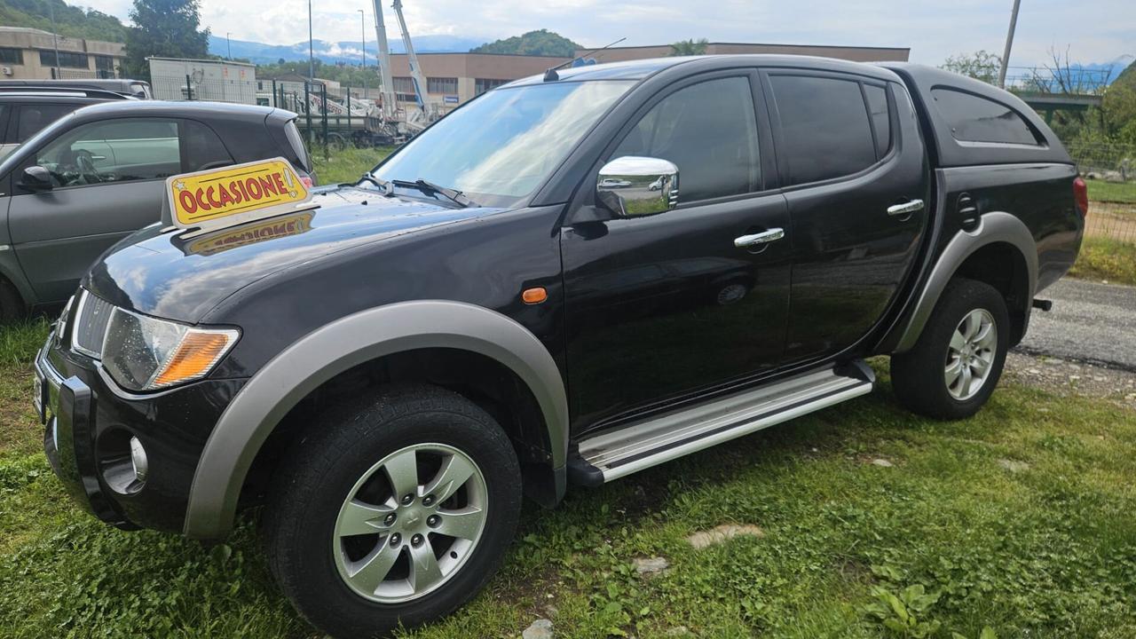 Mitsubishi L200 2.5 DI-D/136CV Double Cab Invite