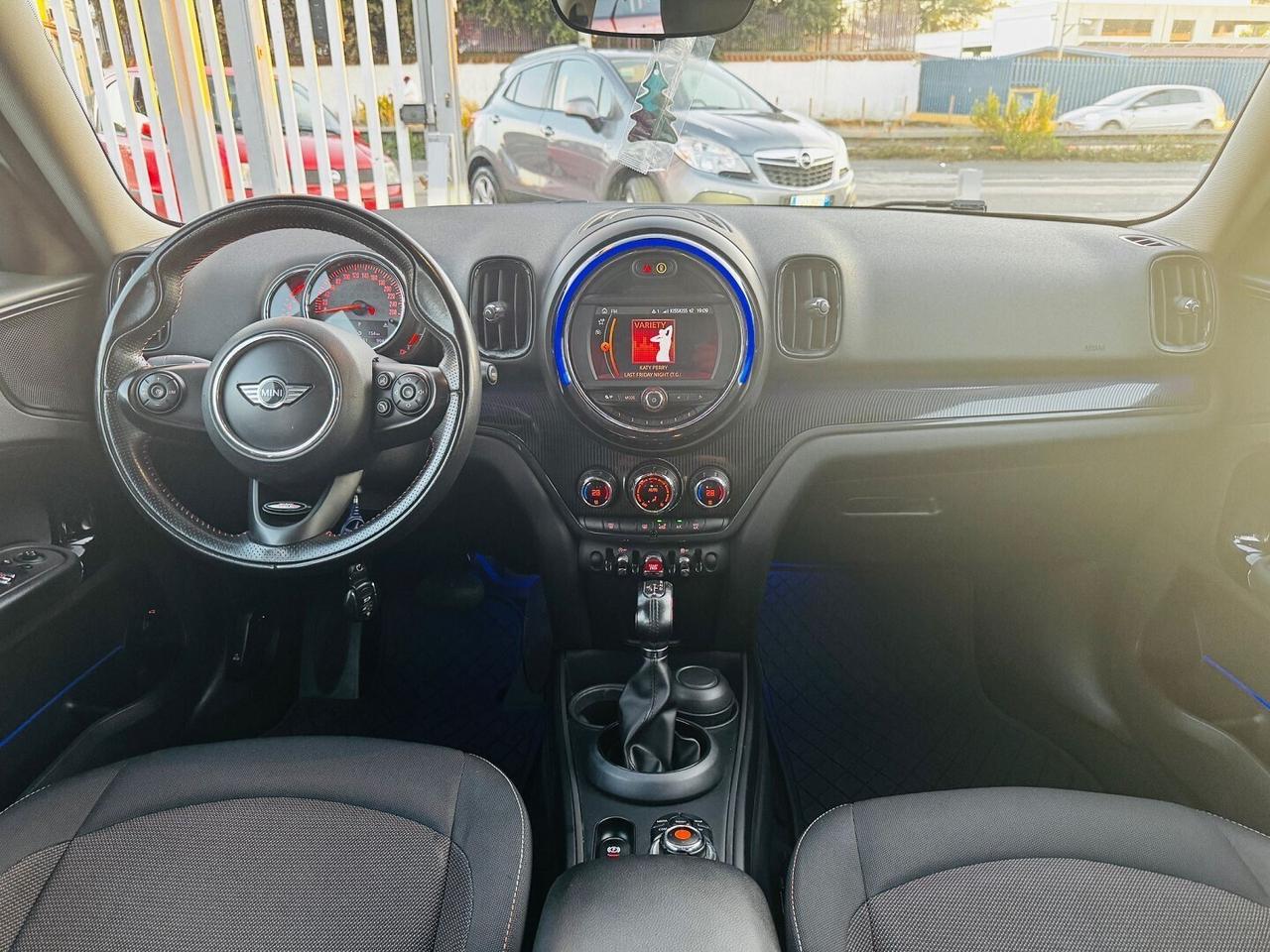 Mini Countryman D Hype 2.0d 150CV