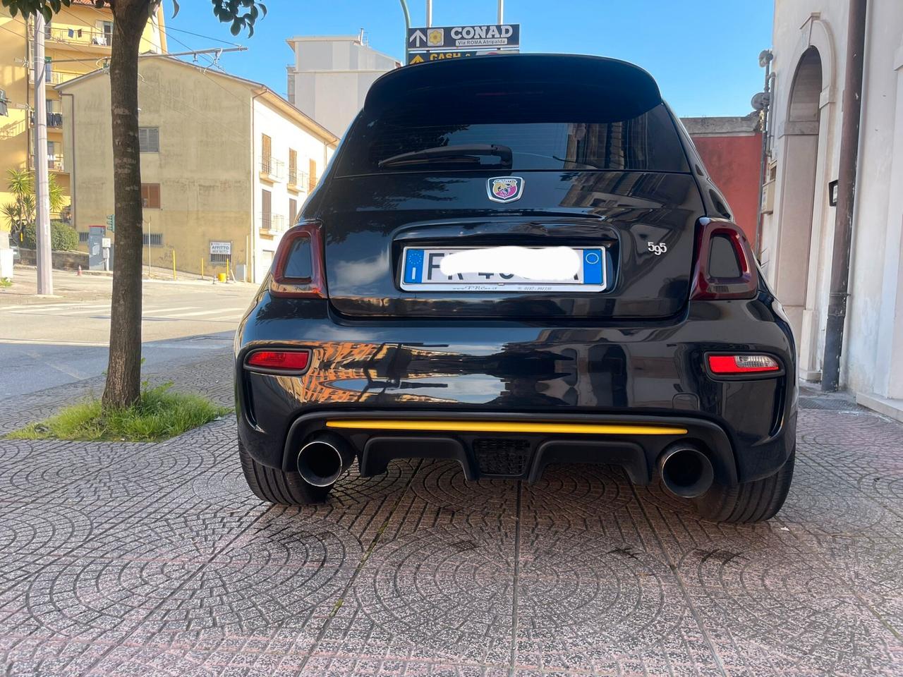 Abarth 595 1.4 Turbo T-Jet 180 CV Competizione