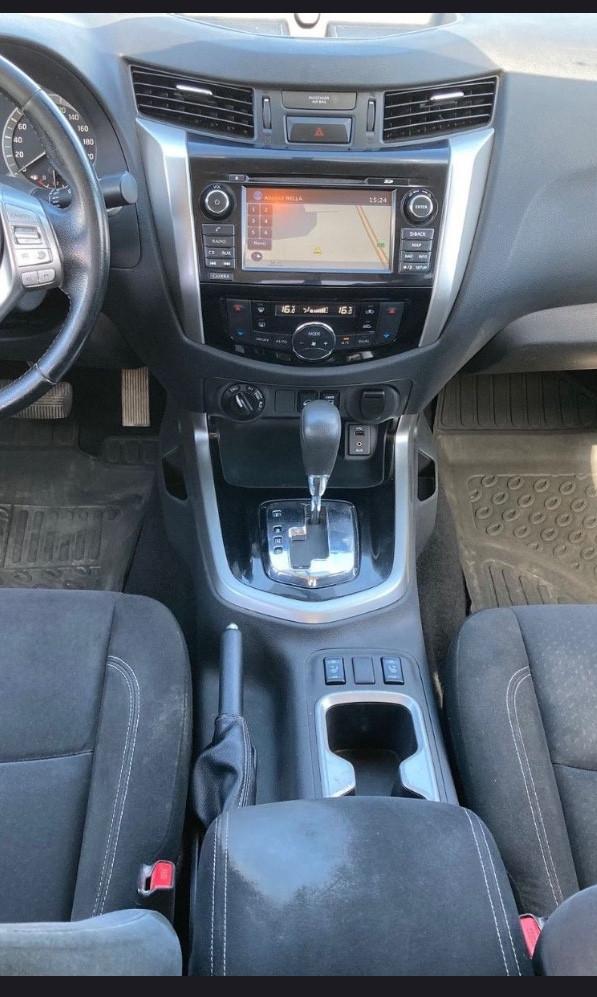 Nissan Navara 2.3 dCi 190 CV 7AT 4WD Double Cab N-Connecta