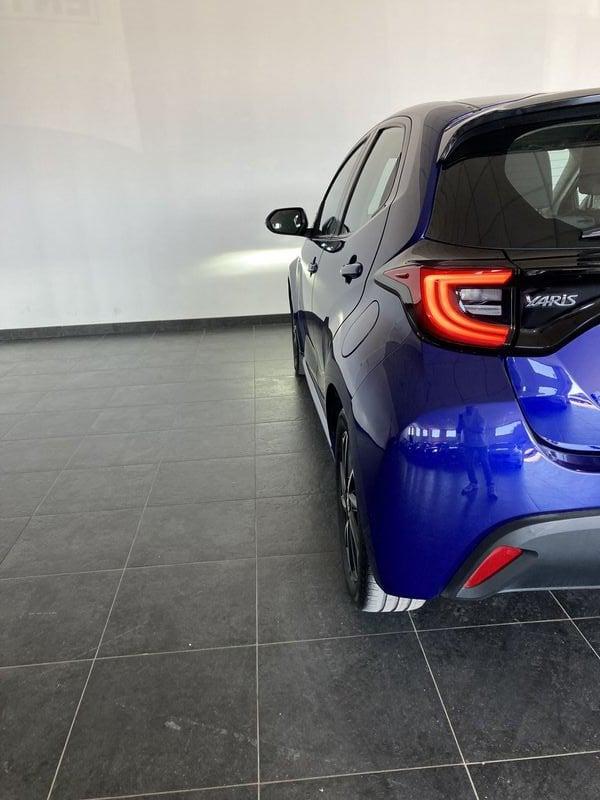 Toyota Yaris Hybrid Trend MY21
