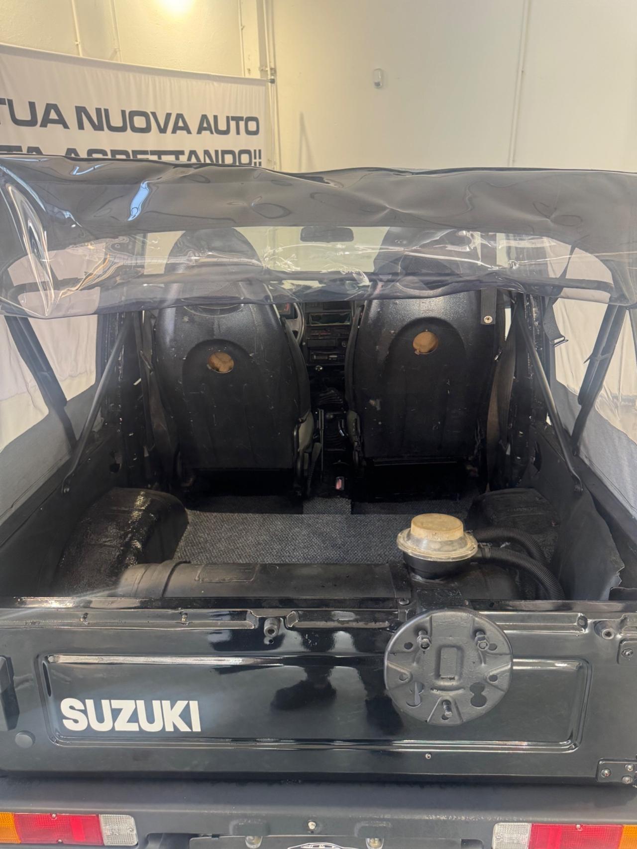 Suzuki SJ Samurai SJ413 Cabriolet De Luxe