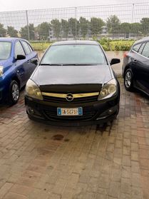 Opel Astra GTC 1.9 16V CDTI 150CV 3 porte Cosmo