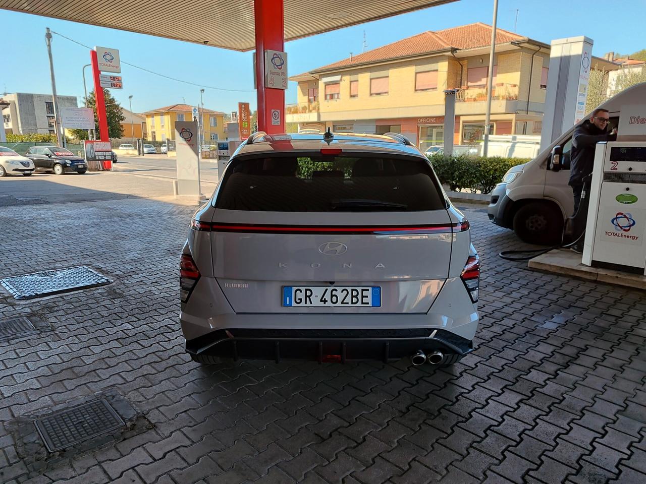Hyundai Kona 1.0 N-Line Hybid 11/2023 solo 15.000km PROMO