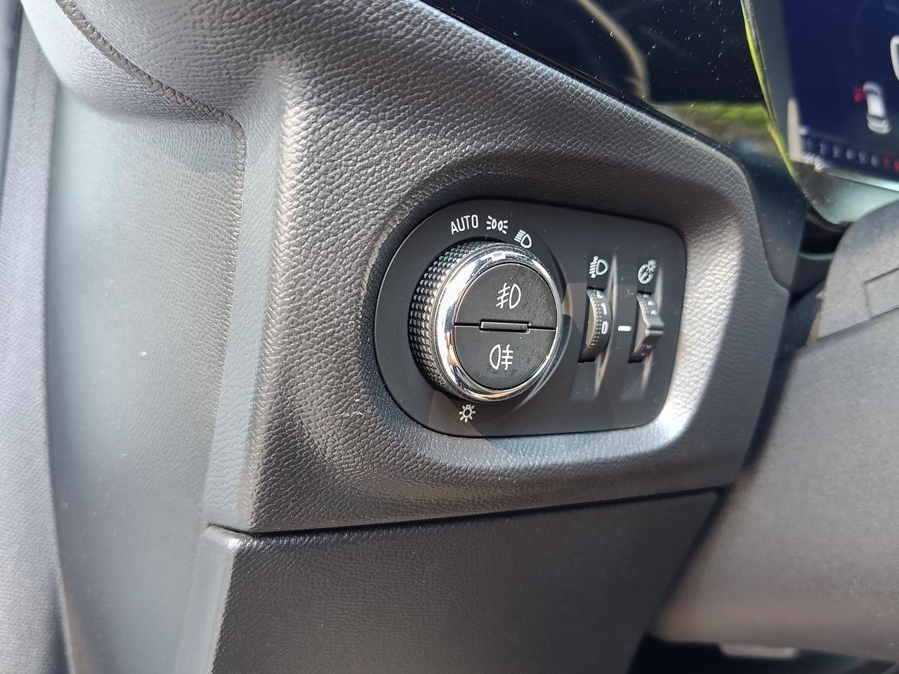 Opel Corsa 1.2 GS Line Direct Injection Turb #6980