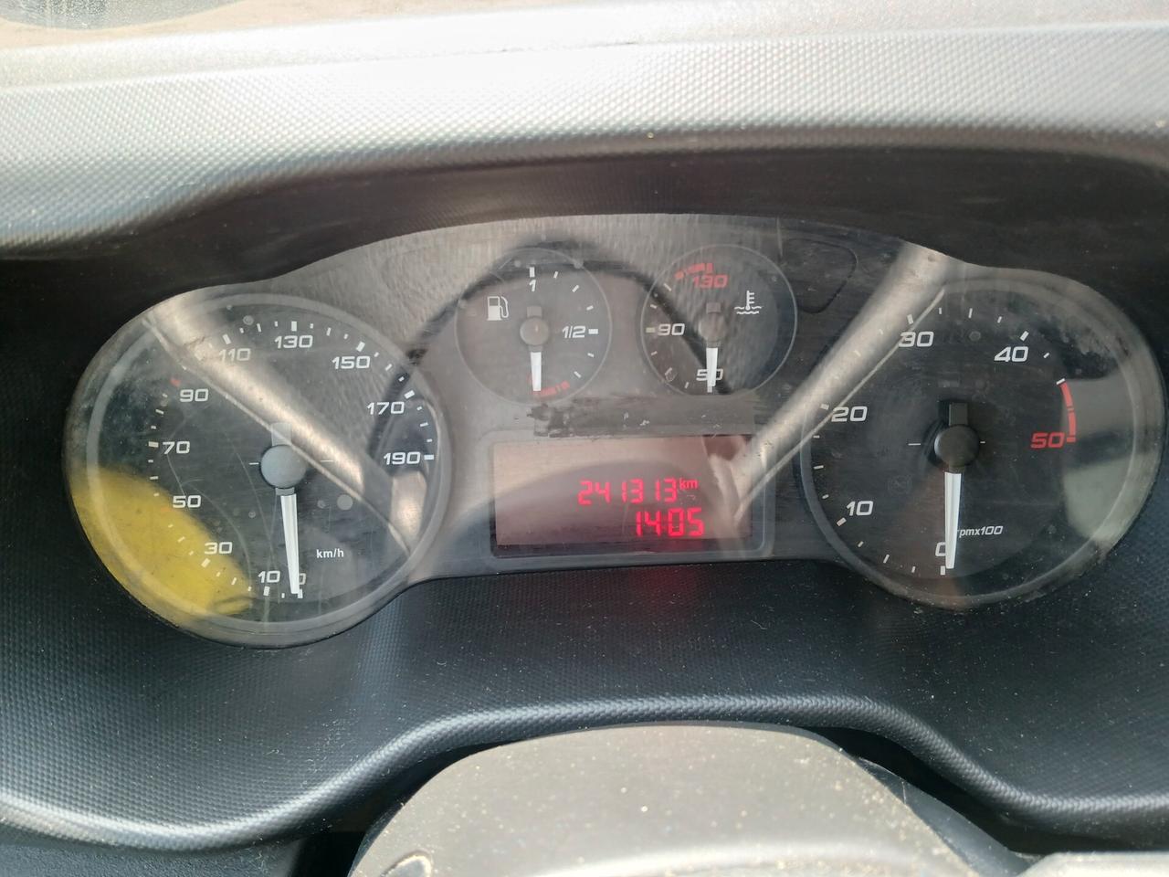 Iveco Daily 35C15D BTor 3.0 HPT PM-DC-RG Cabinato