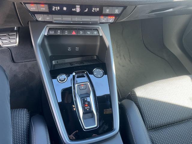 AUDI A3 allstreet TDI 110 kW S tronic Identity Contrast