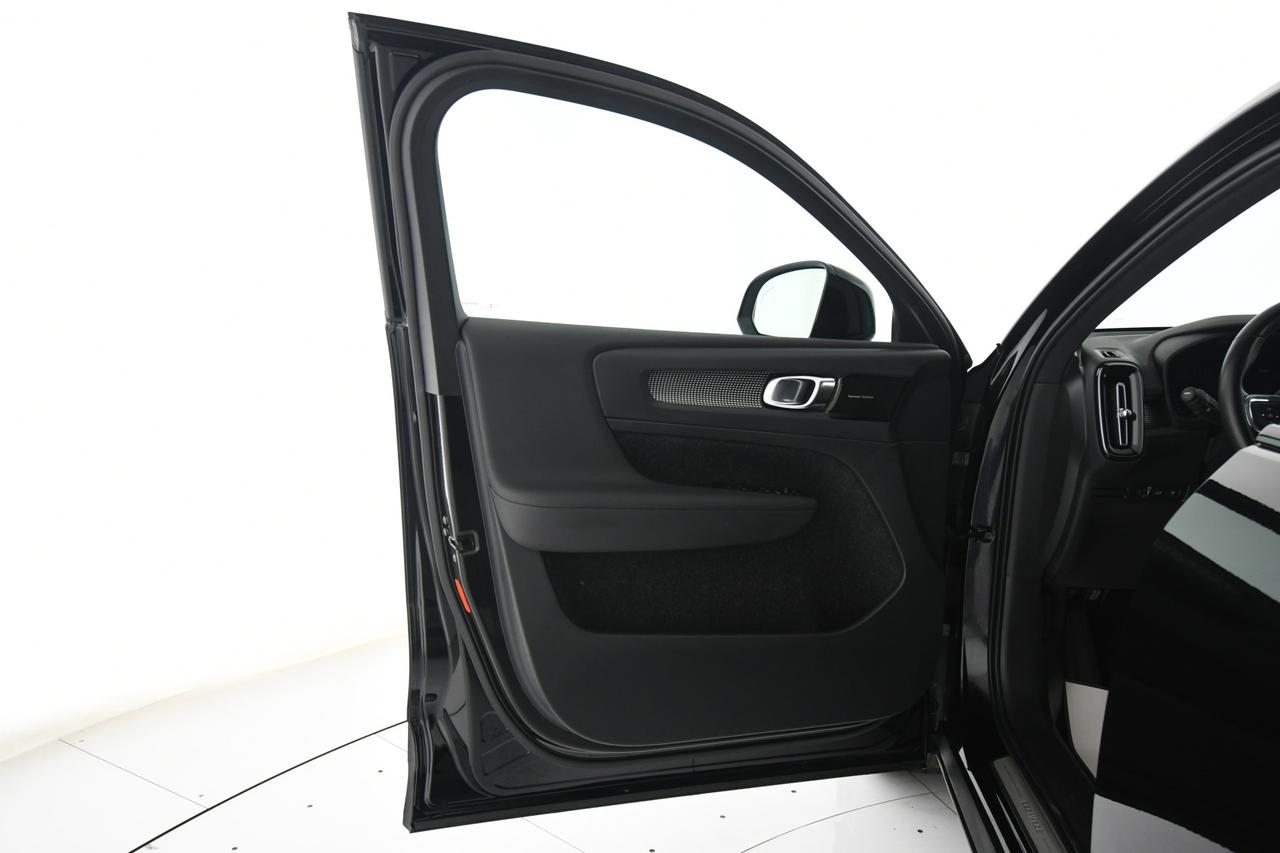 VOLVO XC40 1.5 t5 phev R-design auto LED+CAMERA+APP CONNECT