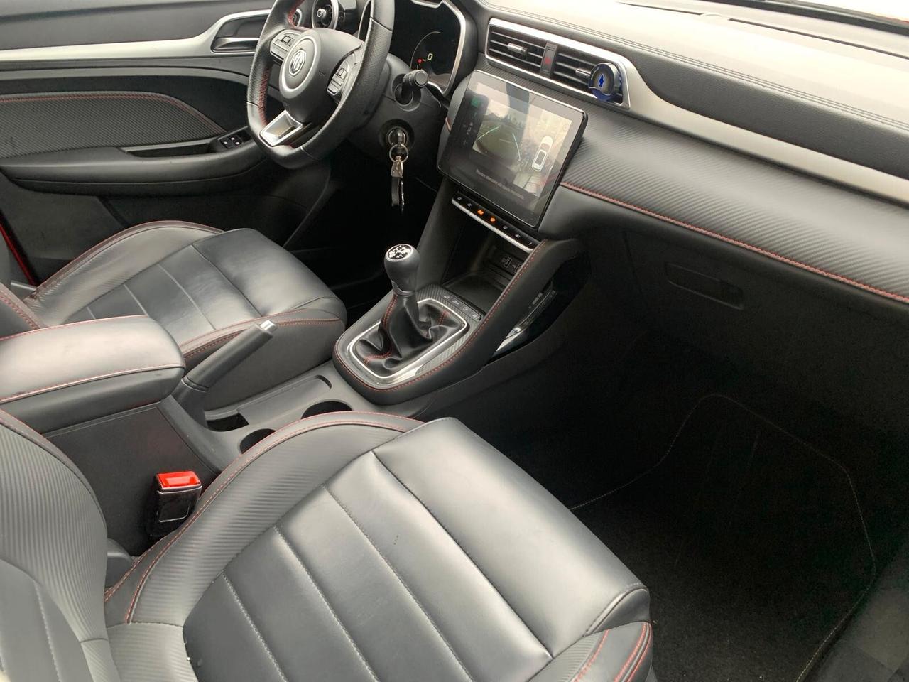 MG ZS 1.5 Luxury Garanz. Unicop. Neop. Full