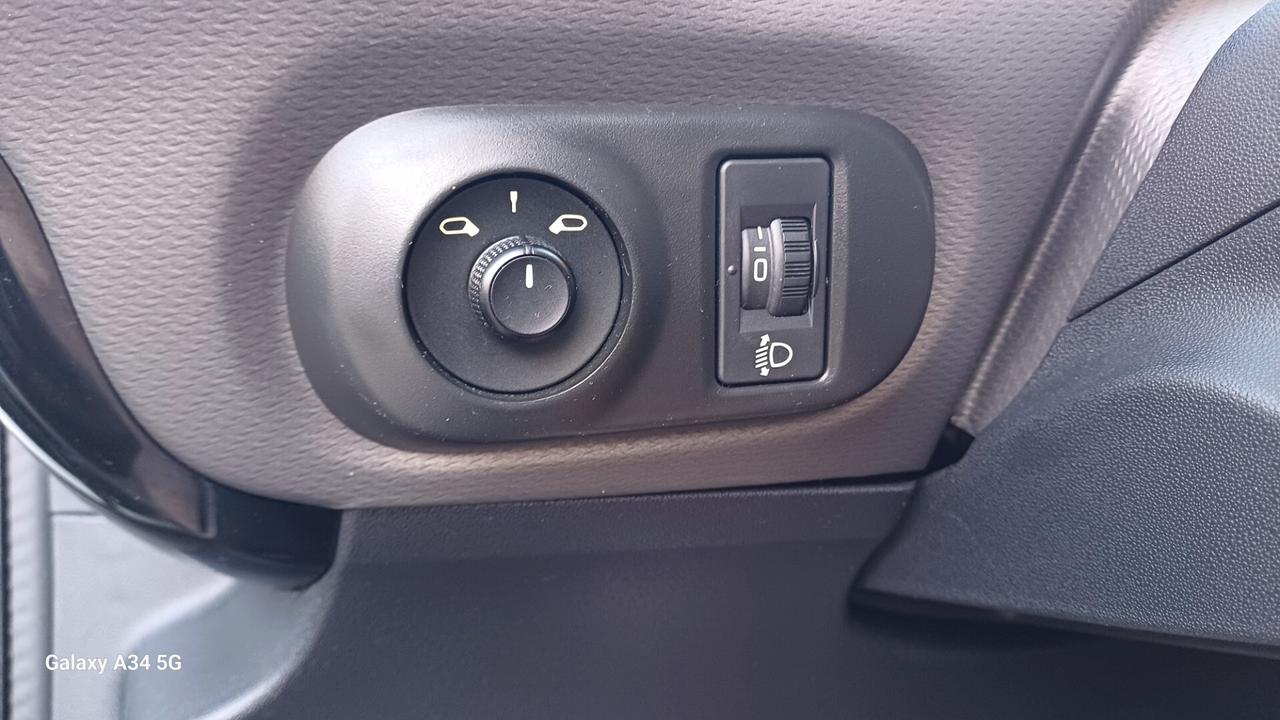 Citroen C4 Cactus BlueHDi 100 S&S Live
