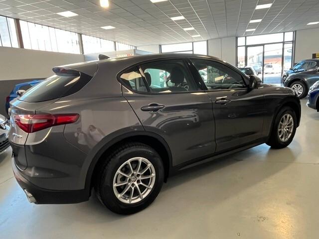 Stelvio 2020 2.2 t Business Q4 190cv auto