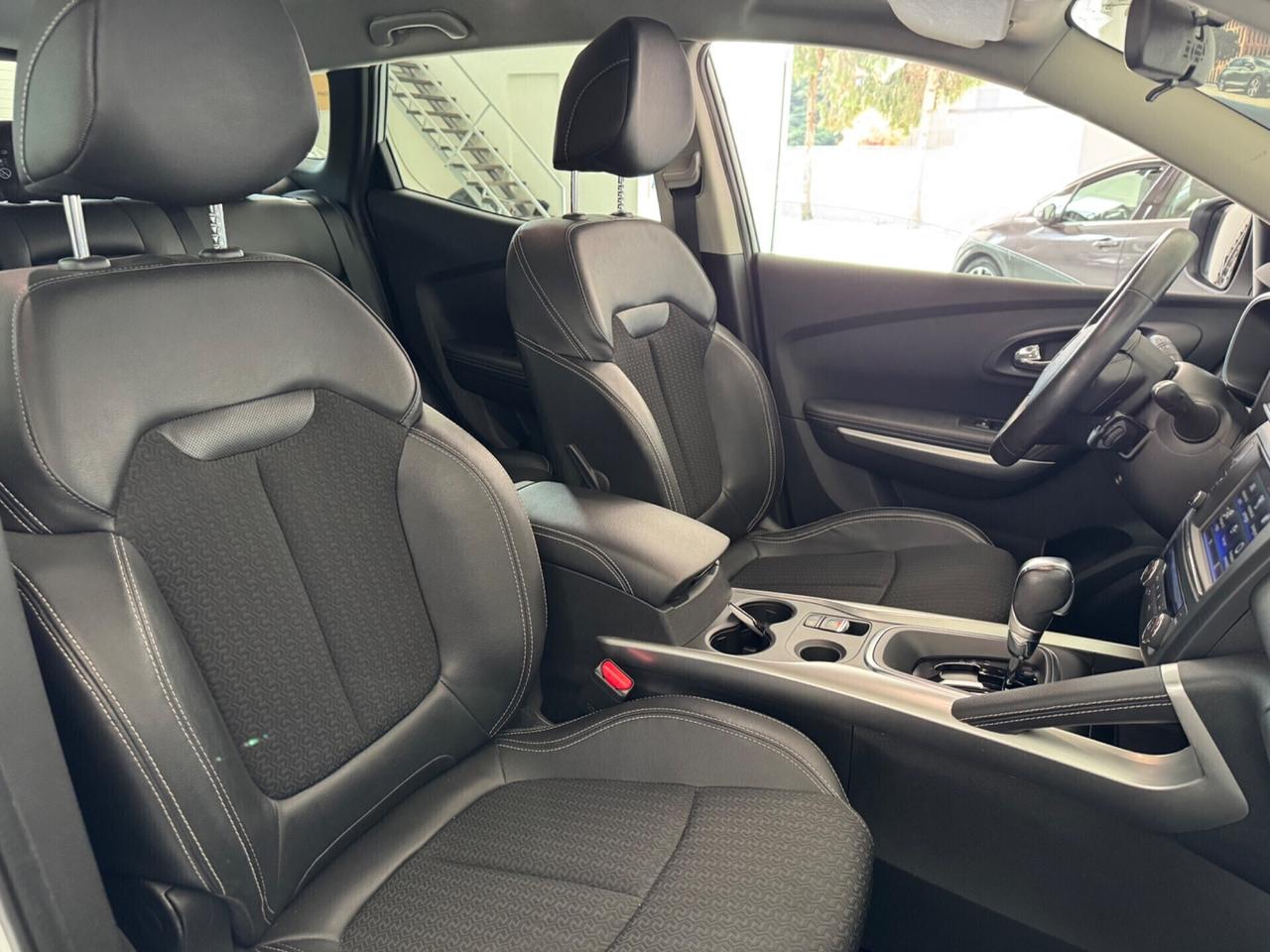 Renault Kadjar TCe 130CV EDC Energy Intens