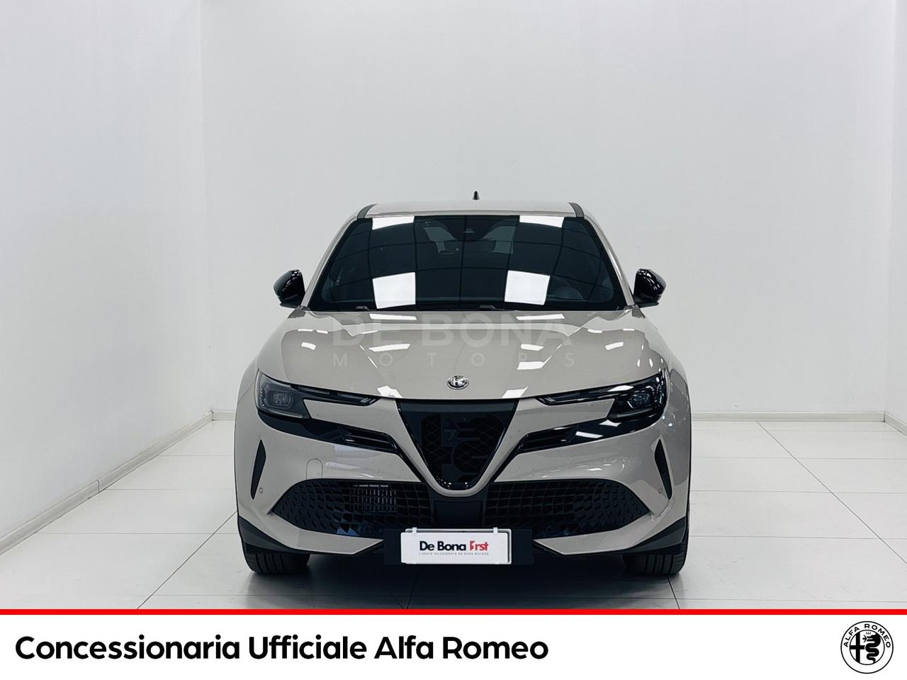 Alfa Romeo Junior 1.2 ibrida speciale 145cv edct6