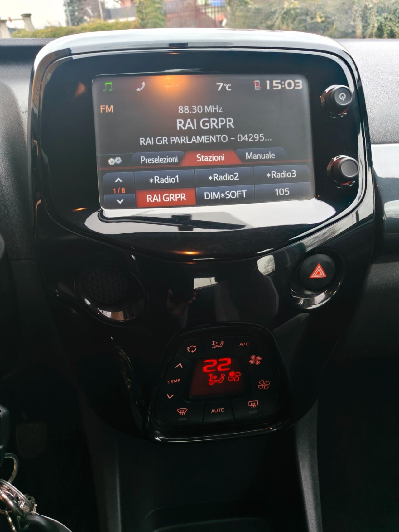 Toyota Aygo 1.0 VVT-i 69 CV 5 porte x-wave