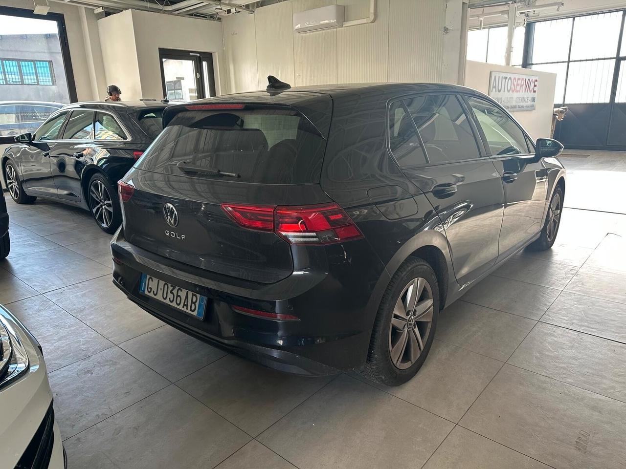 Volkswagen Golf 2.0 TDI 150 CV DSG SCR Life