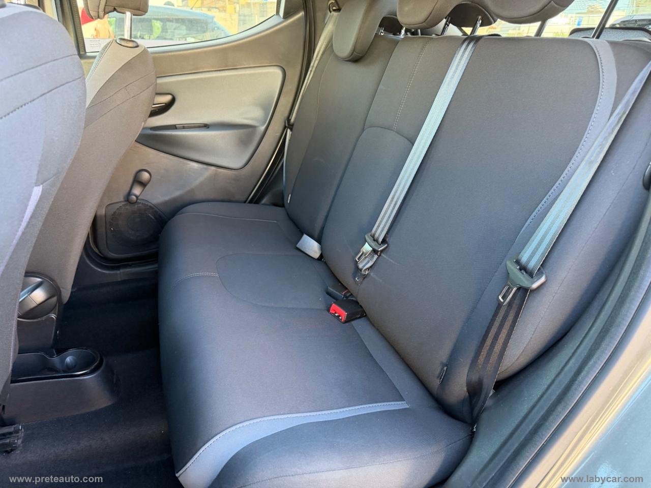 LANCIA Ypsilon 1.2 69 CV 5p. GPL Ecochic Silver