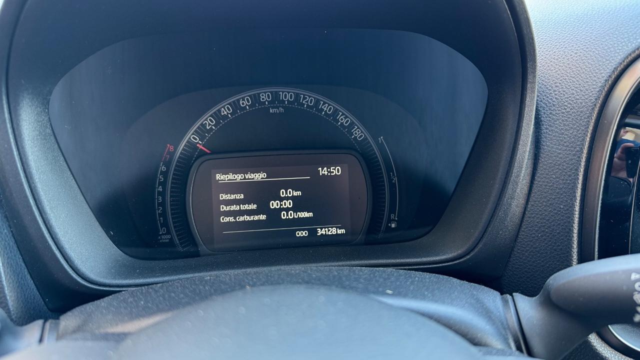 Toyota Aygo X 1.0 VVT-i 72 CV 5p. Undercover S-CVT