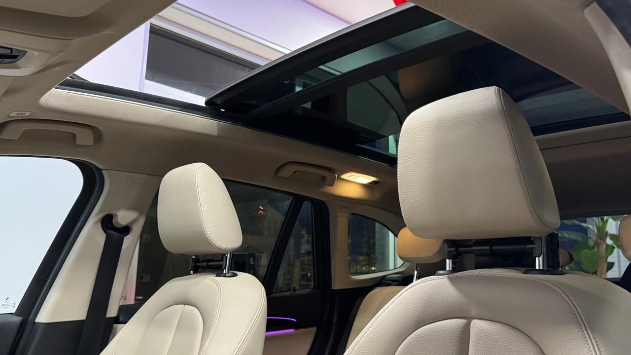 Bmw X1 sDrive20d xLine Tetto apribile-2020