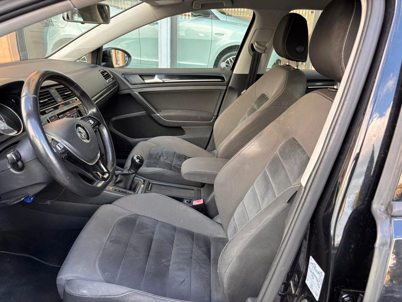 Volkswagen Golf 1.6 TDI 5p. Highline BlueMotion Technology