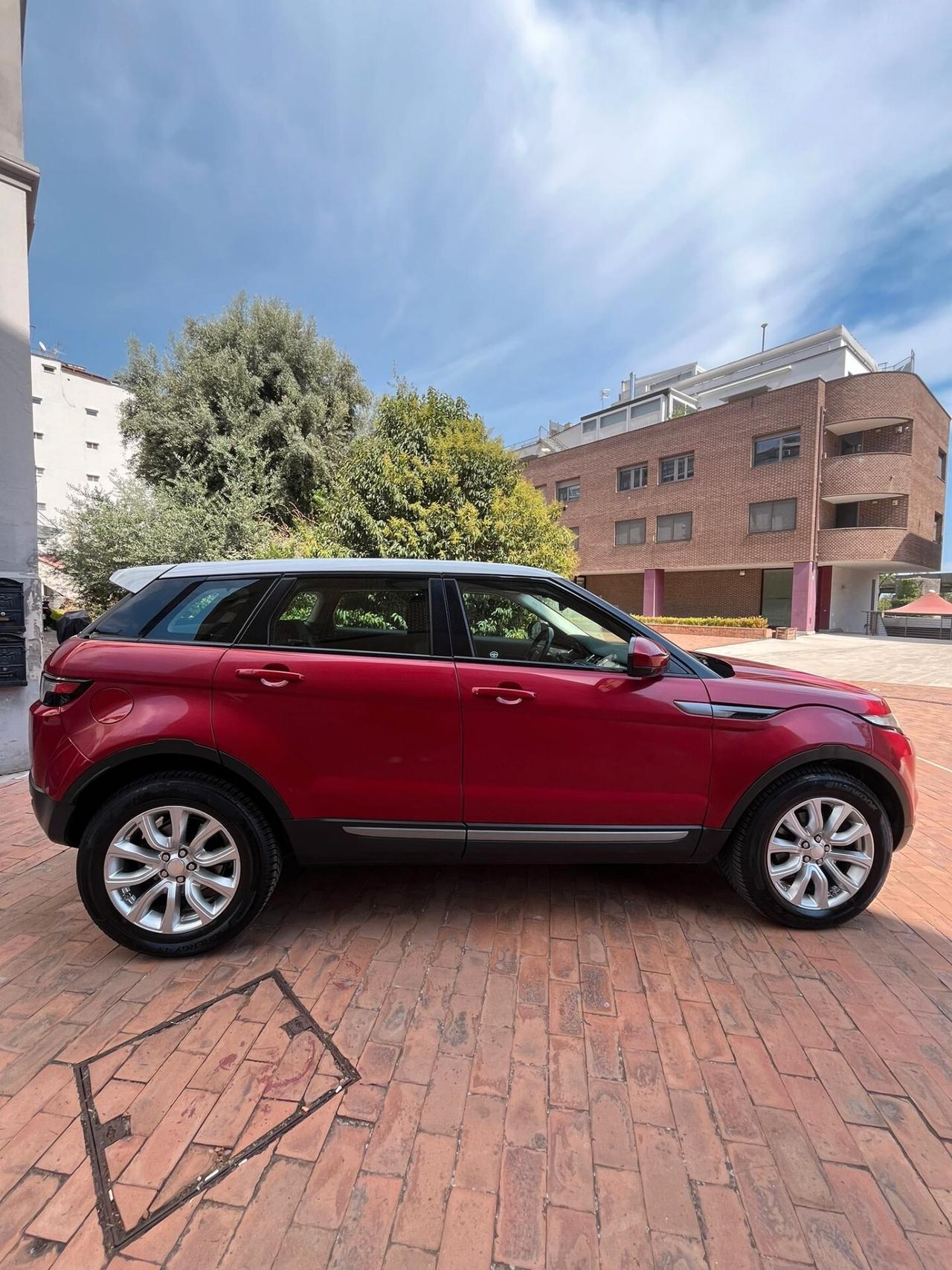 Land Rover Range Rover Evoque Range Rover Evoque 2.2 TD4 5p. R Dynamic SE