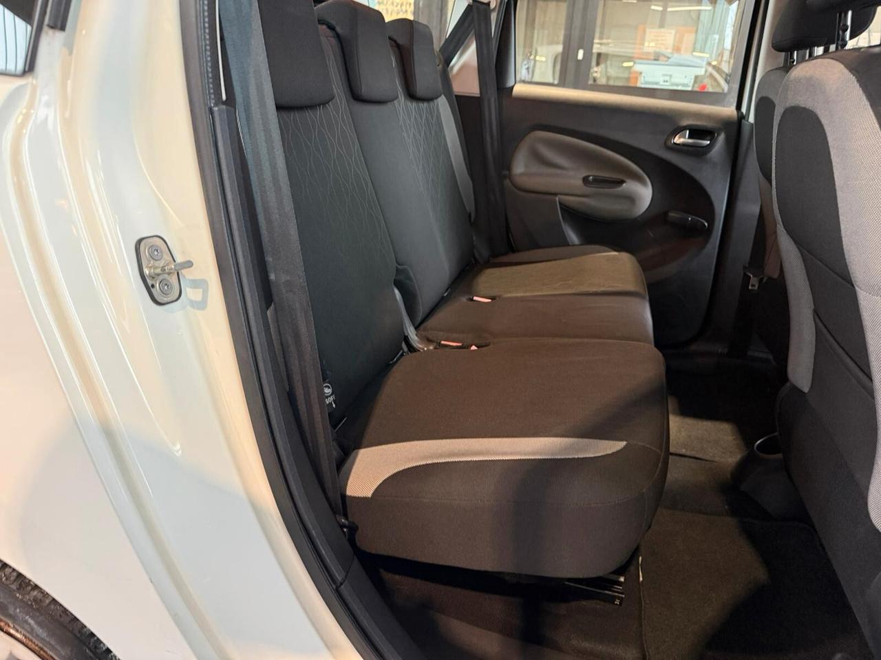 Citroen C3 Picasso 1.4 VTi 95 Exclusive Theatre