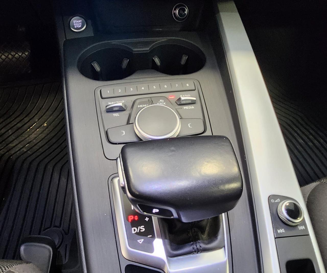 Audi A4 2.0 TDI 150 CV ultra S tronic Design