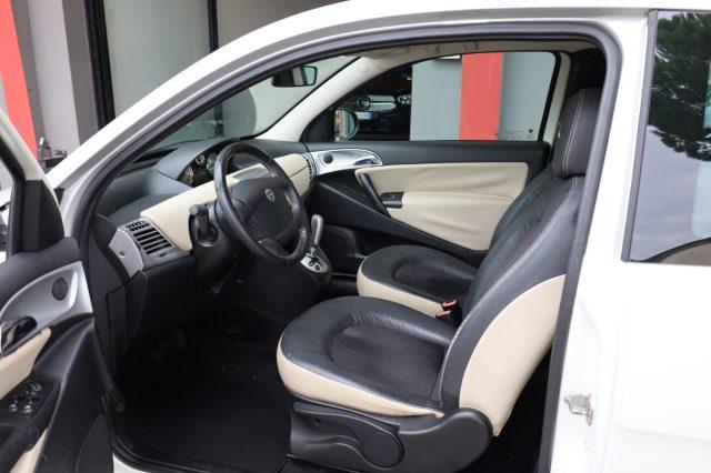 LANCIA Ypsilon 1.3 MJT 90CV Platino Automatica per NEOPATENTATI