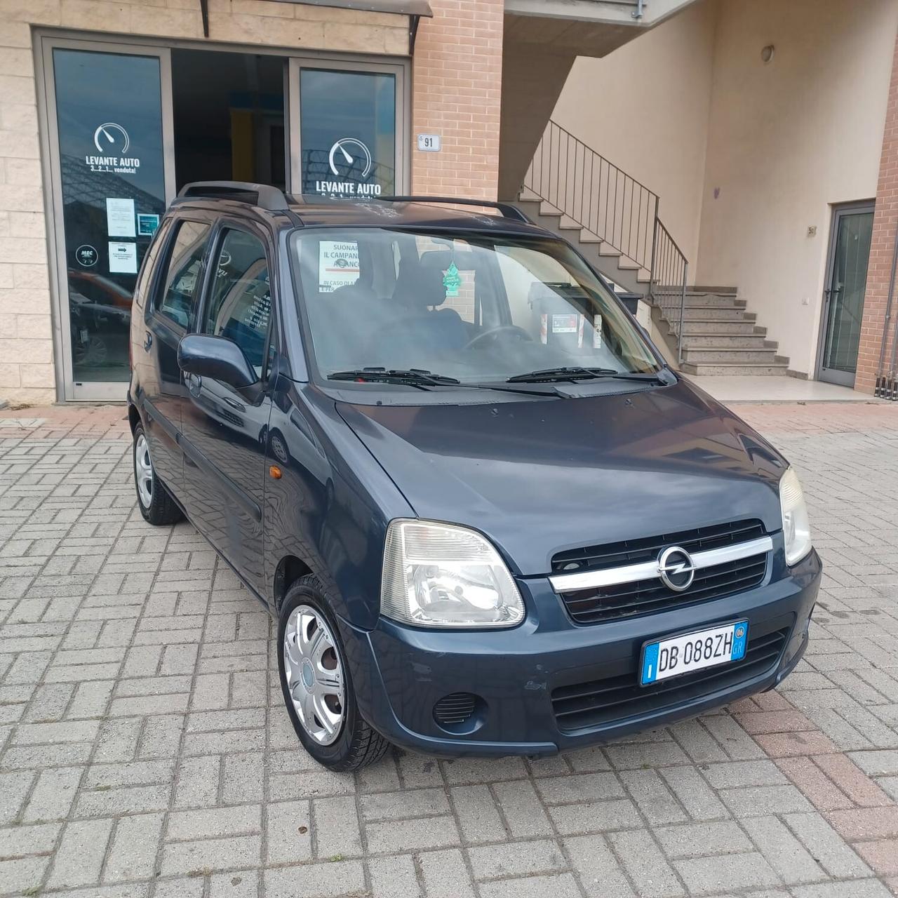 134.180km OPEL AGILA 1.0 OTTIME CONDIZIONI ECONOMICA