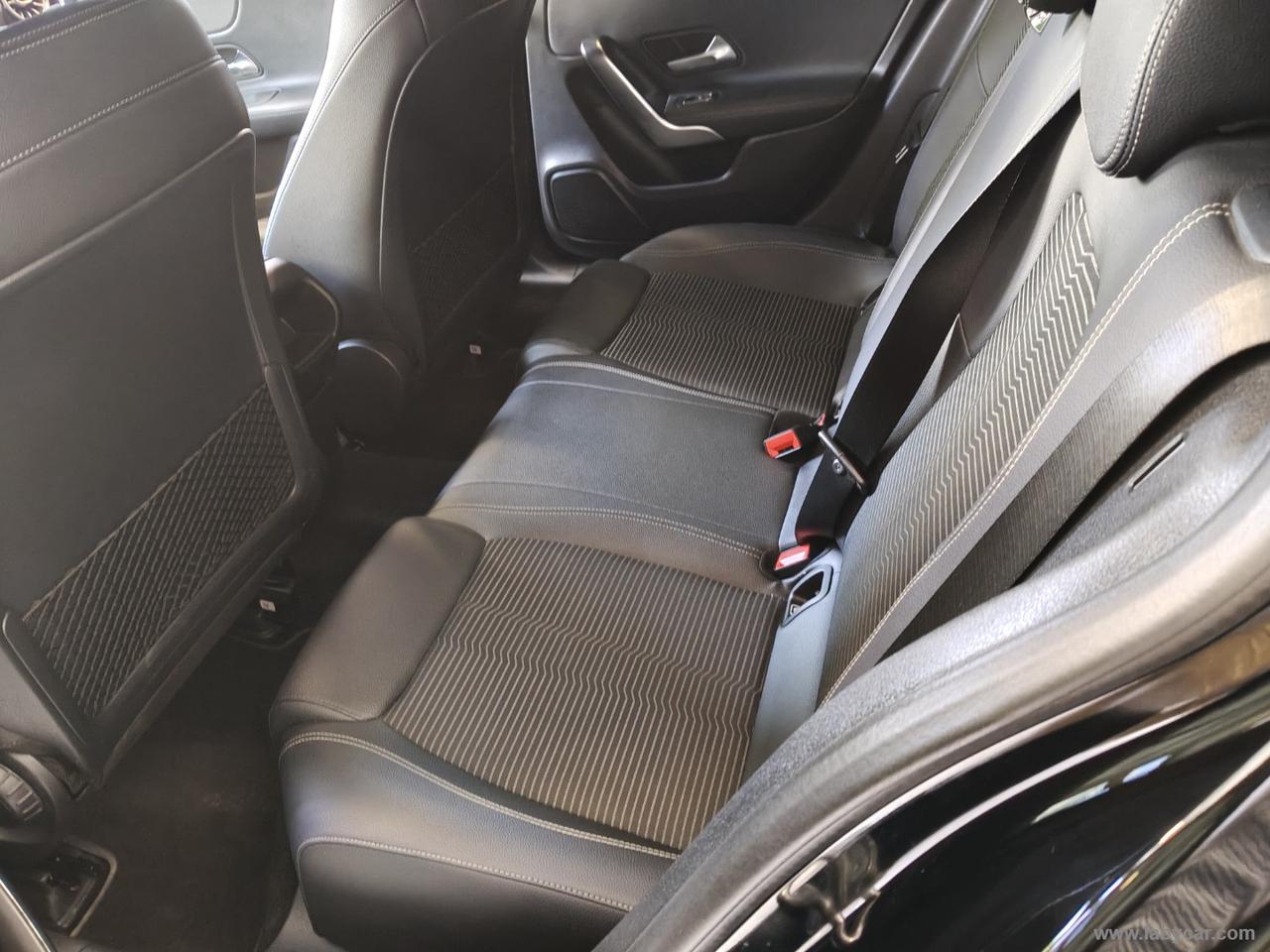 MERCEDES-BENZ A 200 d Automatic Sport