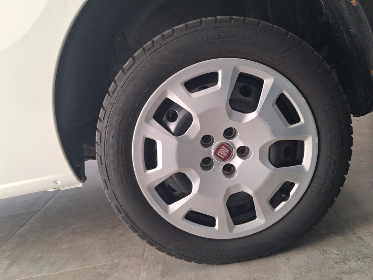 Fiat Doblò 1.4 16V 120CV 3 posti gpl