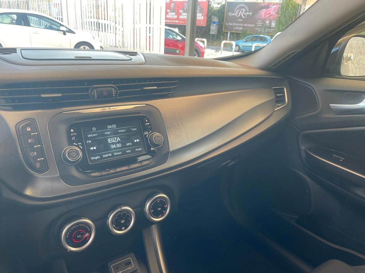 Alfa Romeo Giulietta 1.4 Turbo 120 CV GPL Super