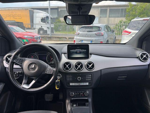 MERCEDES-BENZ B 180 Premium CAMBIO AUTOMATICO