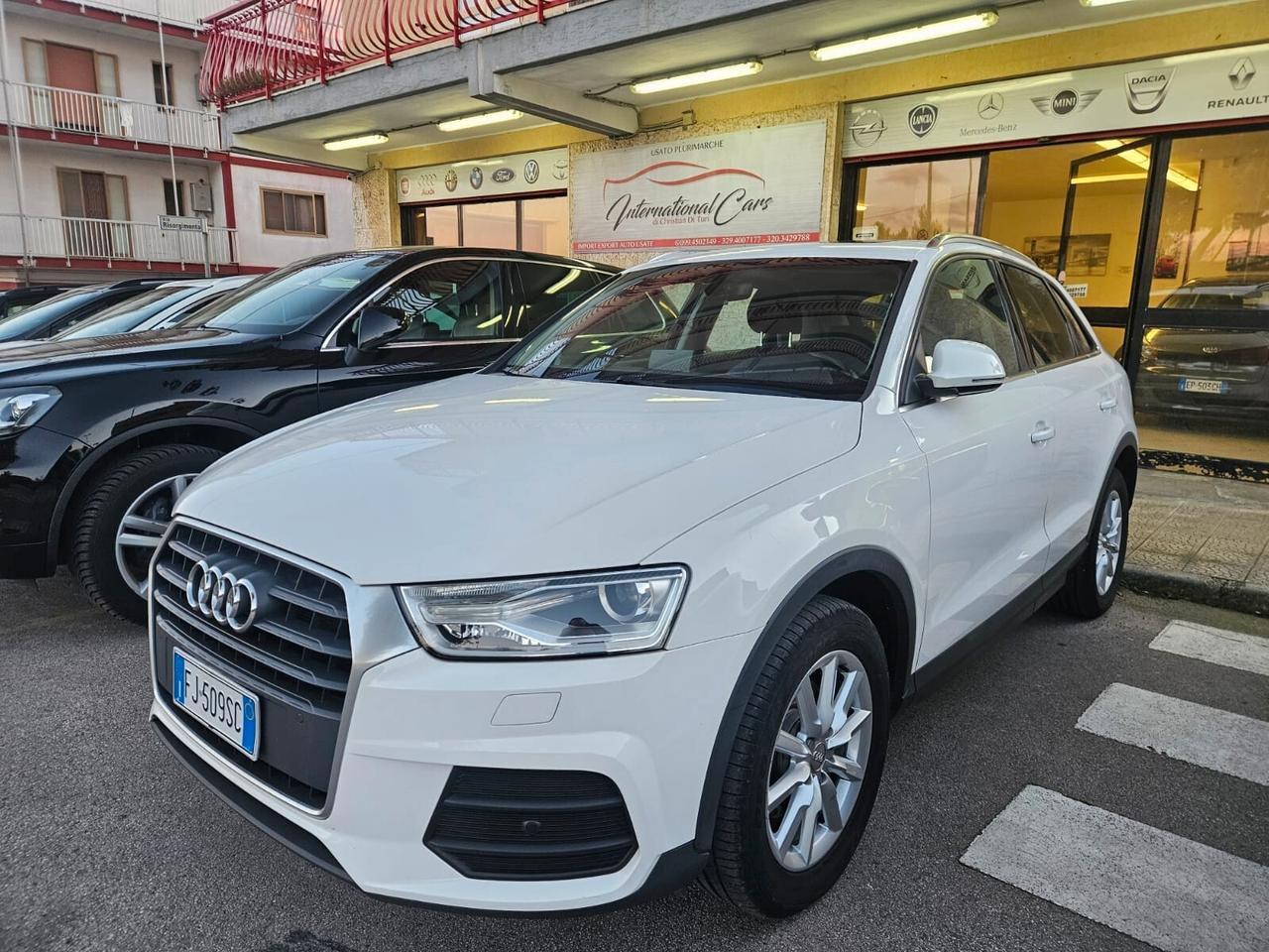 Audi Q3 2.0 TDI 120cv 88kw AUTOMATICA F1 TETTO