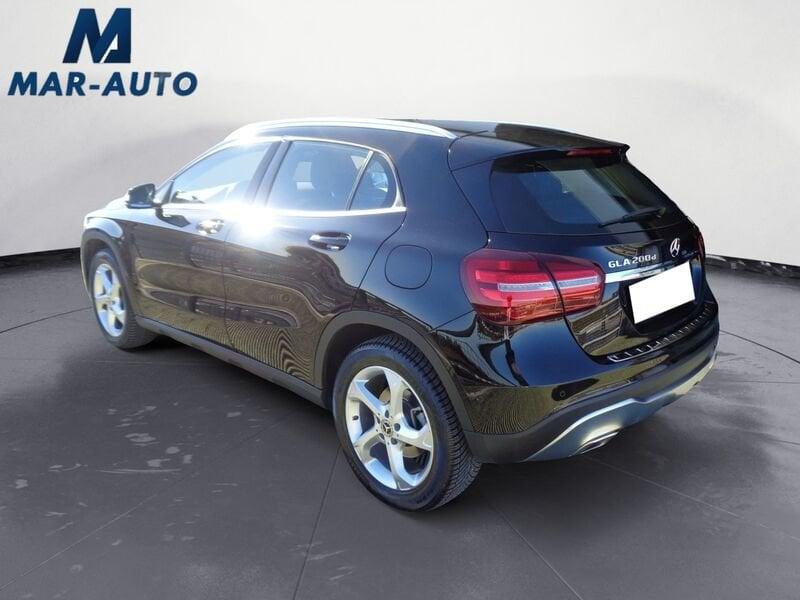 Mercedes-Benz GLA GLA 200 d Automatic Sport