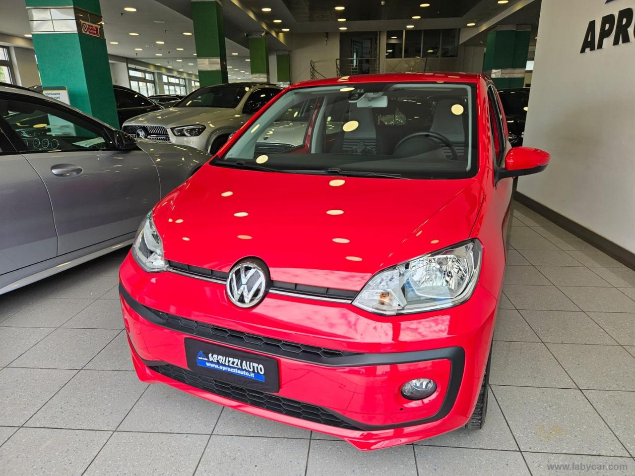 VOLKSWAGEN 1.0 5p. eco high up! BMT
