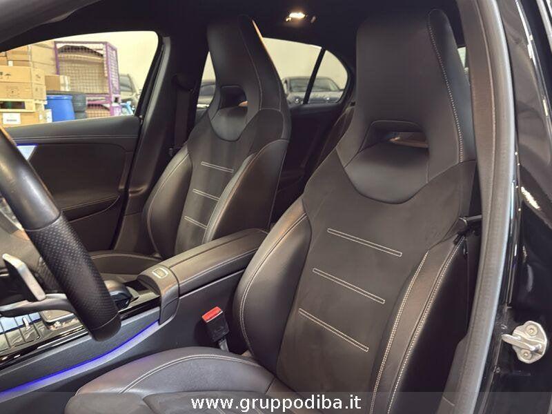 Mercedes-Benz Classe A - W177 2018 Diesel A 180 d Premium Night edition auto