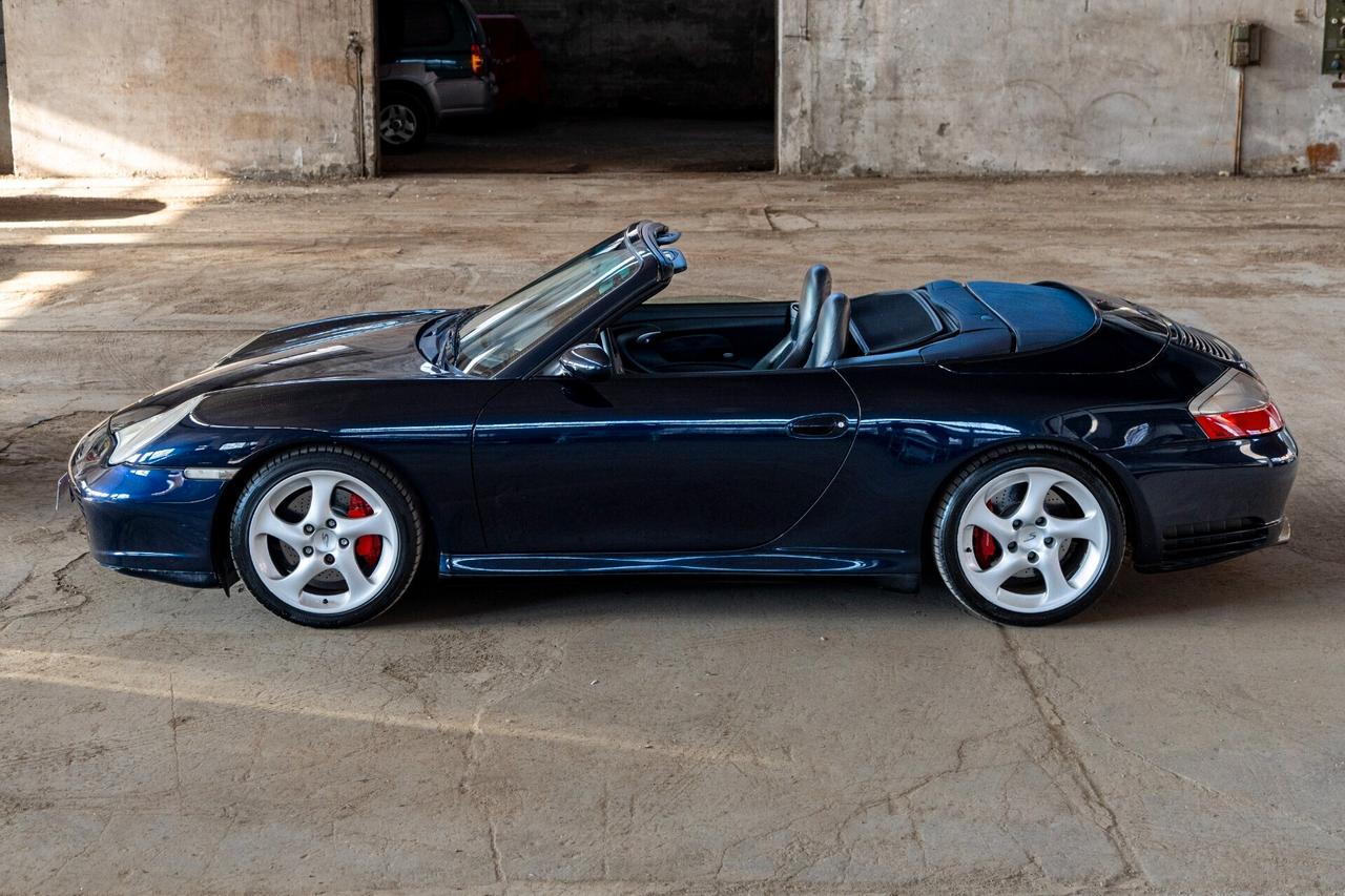 Porsche 911 Carrera 4S cat Cabriolet