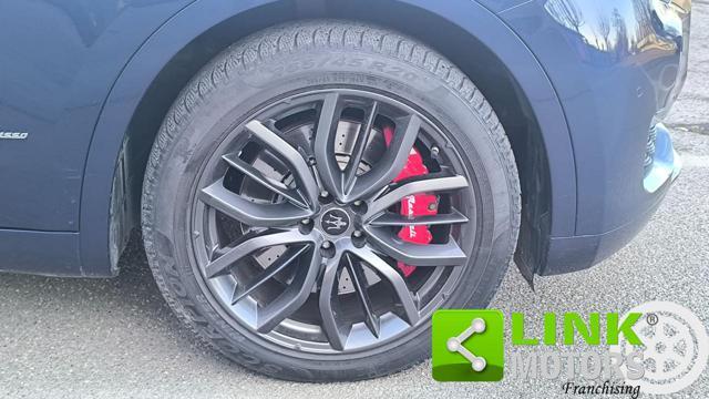 MASERATI Levante V6 275CV Q4 Granlusso