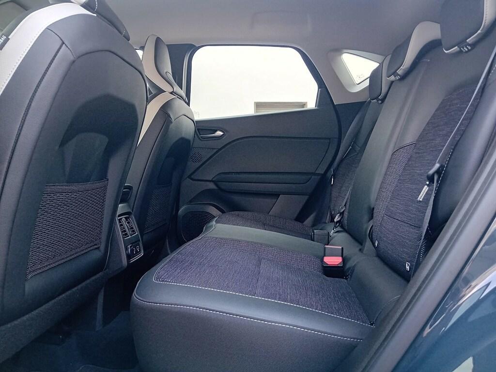 Renault Captur 1.6 Hybrid Techno E-Tech Auto