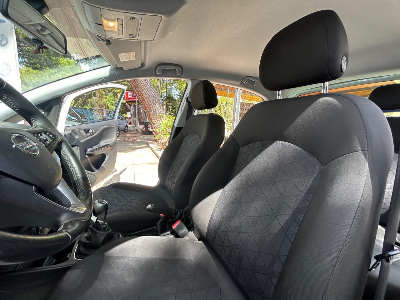 Opel Corsa 1.4 90CV GPL Tech 5 porte 120 Anniversary